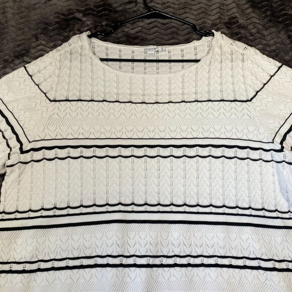 Chicos White Textured Knit Top W/ Black Scalloped Stripes Short Sleeve Womens XL - Picture 6 of 9